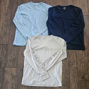 Lot of 3 Mens Long Sleeve Ts American Eagle Hollister  S, M